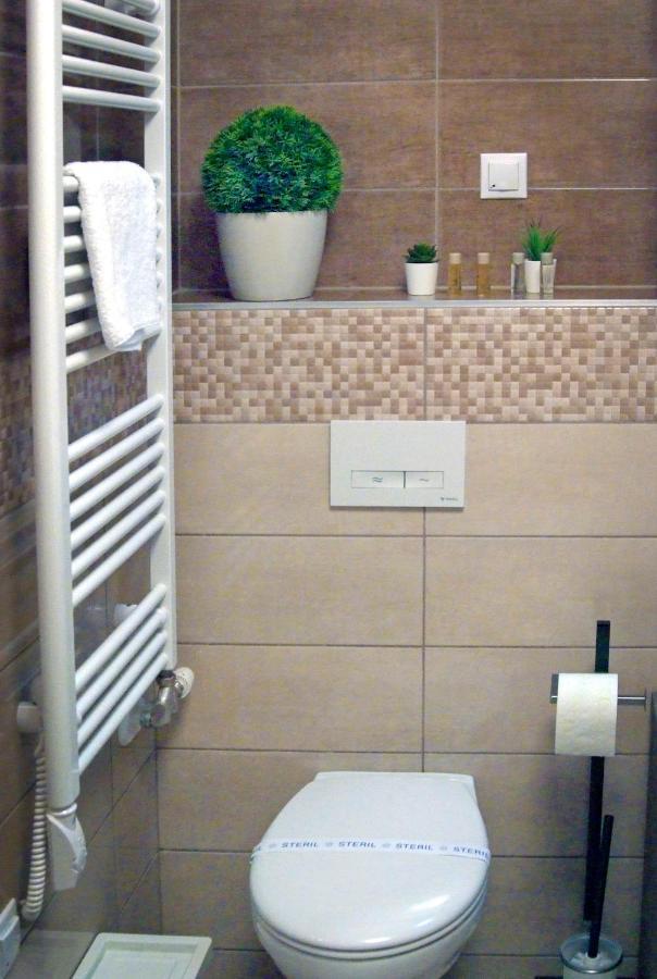 Victoria Apartman Kecskemét Exterior foto